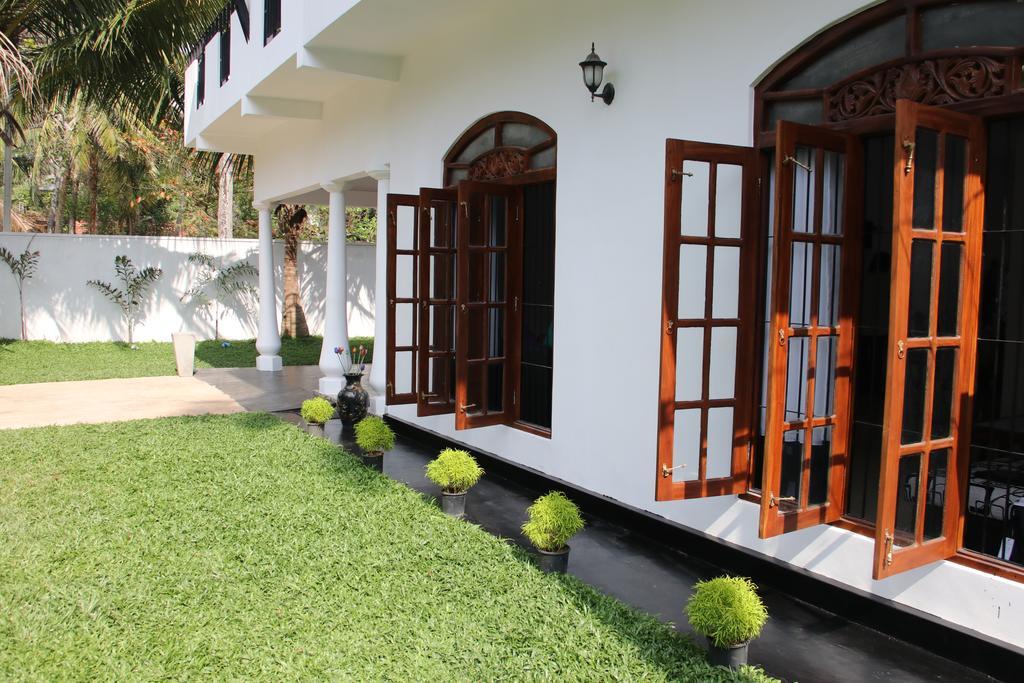Prosperity Villa Негомбо Экстерьер фото