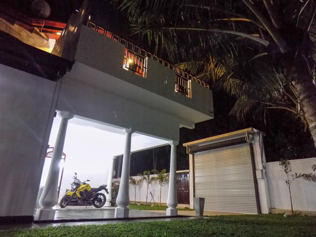 Prosperity Villa Негомбо Экстерьер фото